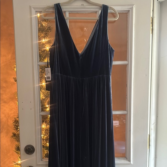 Plunge Neckline Blue and Black Maxi Dress - Picture 6 of 7